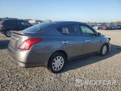 Trzecie zdjęcie samochodu z tyłu: 2017 NISSAN VERSA 1.6 SV VIN:3N1CN7AP0HL902197 - miniatura