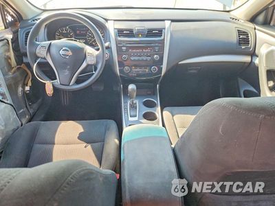Zdjęcie 8 z 13 samochodu: 2015 NISSAN ALTIMA 2.5 S VIN:1N4AL3AP4FN354338 - miniatura