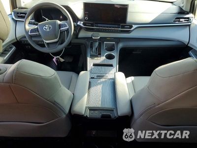 Zdjęcie 8 z 13 samochodu: 2026 TOYOTA SIENNA XLE 7-PASSENGER VIN:5TDYSKFC0TS282426 - miniatura