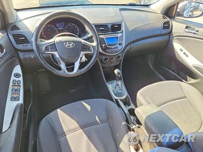 Zdjęcie 8 z 12 samochodu: 2012 HYUNDAI ACCENT SE VIN:KMHCU5AE1CU004589 - miniatura