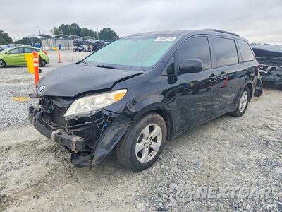 2014 TOYOTA SIENNA XLE 8-PASSENGER 5TDYK3DCXES469359 - główne zdjęcie licytacji z USA - miniatura