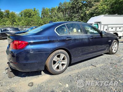 Trzecie zdjęcie samochodu z tyłu: 2013 BMW 528 XI VIN:WBAXH5C58DDW13345 - miniatura