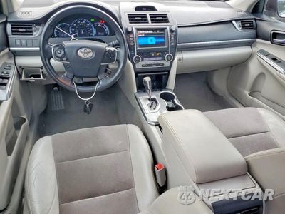 Zdjęcie 8 z 12 samochodu: 2012 TOYOTA CAMRY HYBRID XLE VIN:4T1BD1FK5CU048999 - miniatura