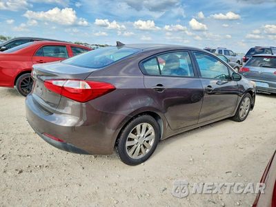 Trzecie zdjęcie samochodu z tyłu: 2014 KIA FORTE LX VIN:KNAFX4A60E5099636 - miniatura
