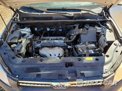 Zdjęcie 12 z 14 samochodu: 2006 TOYOTA RAV4 LIMITED VIN:JTMZD31V865027093 - miniatura