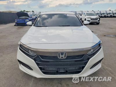 Piąte zdjęcie samochodu w środku: 2019 HONDA ACCORD SPORT VIN:1HGCV1F32KA168176 - miniatura