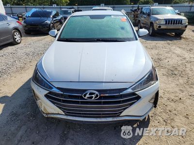 Piąte zdjęcie samochodu w środku: 2019 HYUNDAI ELANTRA SE VIN:5NPD74LF8KH479973 - miniatura