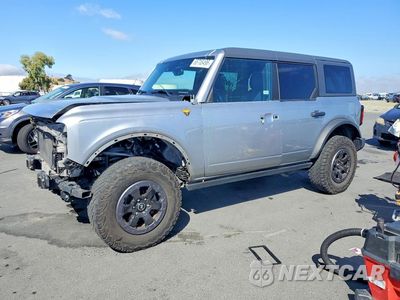 2022 FORD BRONCO BASE 1FMEE5DP8NLB69938 - główne zdjęcie licytacji z USA - miniatura