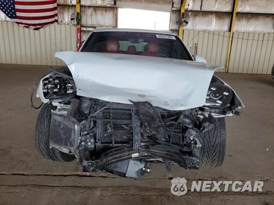 Piąte zdjęcie samochodu w środku: 2017 PORSCHE CAYENNE TURBO VIN:WP1AC2A20HLA92436 - miniatura