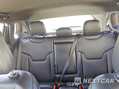 Zdjęcie 10 z 13 samochodu: 2025 JEEP COMPASS LIMITED VIN:3C4NJDCN3ST510818 - miniatura