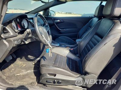 Zdjęcie 7 z 12 samochodu: 2018 BUICK CASCADA PREMIUM VIN:W04WH3N53JG084438 - miniatura