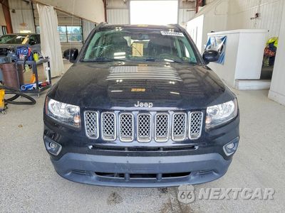 Piąte zdjęcie samochodu w środku: 2017 JEEP COMPASS LATITUDE VIN:1C4NJDEB1HD163653 - miniatura