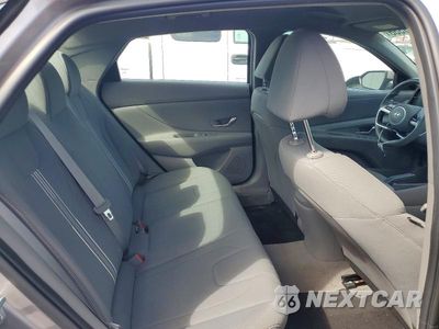 Zdjęcie 10 z 12 samochodu: 2022 HYUNDAI ELANTRA SEL VIN:KMHLM4AG6NU313859 - miniatura