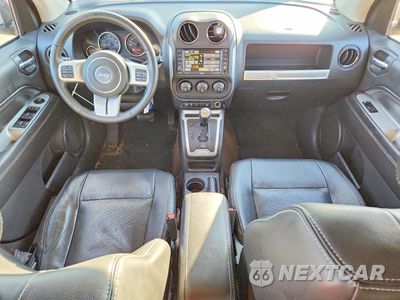 Zdjęcie 8 z 13 samochodu: 2014 JEEP COMPASS LIMITED VIN:1C4NJCCB7ED653314 - miniatura