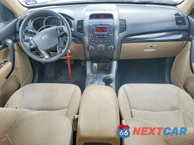 Zdjęcie 8 z 13 samochodu: 2011 KIA SORENTO LX VIN:5XYKT3A12BG046080 - miniatura
