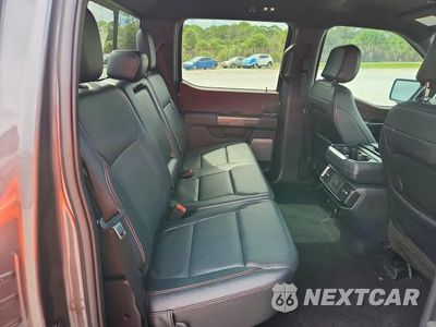 Zdjęcie 10 z 13 samochodu: 2023 FORD F150 SUPERCREW VIN:1FTFW1E85PKF93883 - miniatura