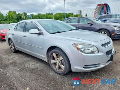 Czwarte zdjęcie samochodu z boku: 2012 CHEVROLET MALIBU 2LT VIN:1G1ZD5E0XCF363420 - miniatura