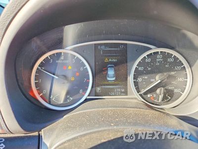 Zdjęcie 9 z 12 samochodu: 2018 NISSAN SENTRA S VIN:3N1AB7AP1JY282792 - miniatura