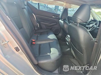 Zdjęcie 10 z 12 samochodu: 2019 NISSAN ALTIMA SL VIN:1N4BL4EWXKC135241 - miniatura