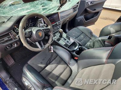 Zdjęcie 8 z 12 samochodu: 2023 PORSCHE MACAN GTS VIN:WP1AF2A58PLB56514 - miniatura