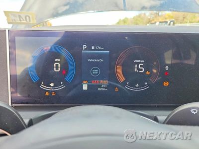 Zdjęcie 9 z 13 samochodu: 2026 HYUNDAI TUCSON SEL VIN:5NMJBCDE7TH720518 - miniatura