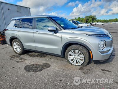 Czwarte zdjęcie samochodu z boku: 2025 MITSUBISHI OUTLANDER ES VIN:JA4J3UA88SZ032825 - miniatura