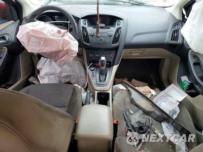 Zdjęcie 8 z 11 samochodu: 2016 FORD FOCUS SE VIN:1FADP3F22GL249499 - miniatura