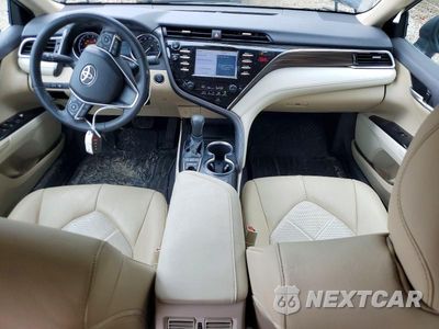 Zdjęcie 8 z 12 samochodu: 2018 TOYOTA CAMRY XLE VIN:4T1B11HK5JU050948 - miniatura