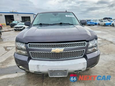 Piąte zdjęcie samochodu w środku: 2011 CHEVROLET SUBURBAN K1500 LT VIN:1GNSKJE38BR278503 - miniatura