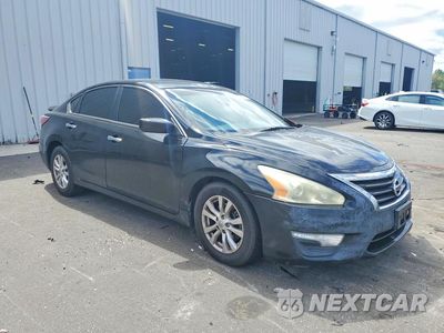 Czwarte zdjęcie samochodu z boku: 2014 NISSAN ALTIMA 2.5 S VIN:1N4AL3AP4EC284723 - miniatura