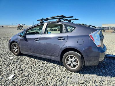 Drugie zdjęcie samochodu z przodu: 2011 TOYOTA PRIUS THREE VIN:JTDKN3DUXB0313701 - miniatura