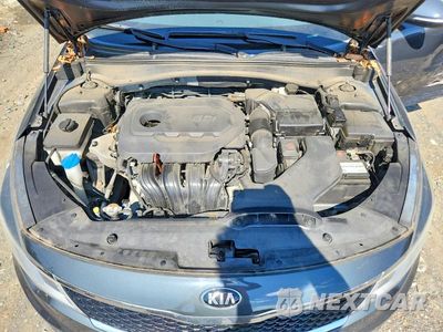 Zdjęcie 11 z 12 samochodu: 2016 KIA OPTIMA LX VIN:5XXGT4L35GG024340 - miniatura
