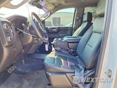 Zdjęcie 7 z 12 samochodu: 2024 GMC SIERRA K1500 VIN:1GTUUAED9RZ197900 - miniatura