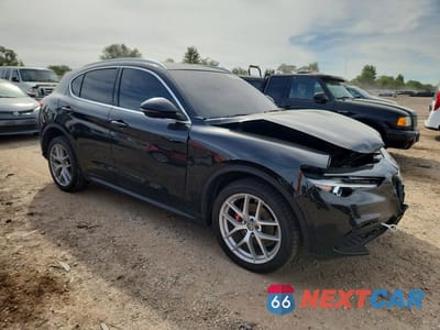 Czwarte zdjęcie samochodu z boku: 2019 ALFA ROMEO STELVIO TI VIN:ZASPAKBN1K7C29899 - miniatura