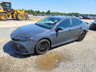 2026 TOYOTA CAMRY LE 4T1DAACK9TU705325 - główne zdjęcie licytacji z USA - miniatura