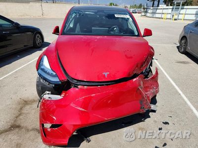 Piąte zdjęcie samochodu w środku: 2023 TESLA MODEL Y VIN:7SAYGDEE9PA076340 - miniatura