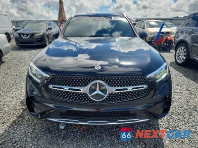 Piąte zdjęcie samochodu w środku: 2023 MERCEDES-BENZ GLC 300 VIN:W1NKM4GB4PF053036 - miniatura