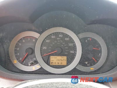 Zdjęcie 9 z 13 samochodu: 2007 TOYOTA RAV4 BASE VIN:JTMBK35V675039259 - miniatura