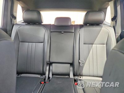 Zdjęcie 10 z 13 samochodu: 2022 VOLKSWAGEN TIGUAN SE R-LINE BLACK VIN:3VV8B7AX1NM061607 - miniatura