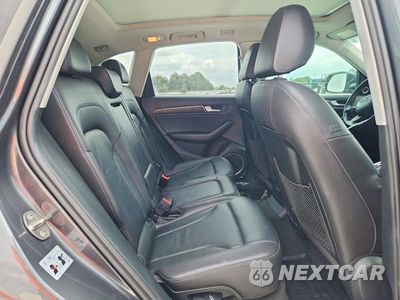Zdjęcie 10 z 12 samochodu: 2017 AUDI Q5 PREMIUM PLUS VIN:WA1L2AFP2HA061593 - miniatura