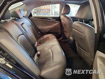 Zdjęcie 10 z 12 samochodu: 2011 HYUNDAI SONATA LIMITED VIN:5NPEC4AC4BH091454 - miniatura