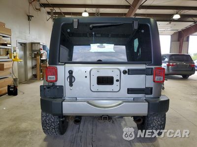 Zdjęcie 6 z 13 samochodu: 2018 JEEP WRANGLER UNLIMITED SAHARA VIN:1C4HJWEG2JL840127 - miniatura