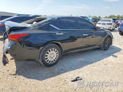 Trzecie zdjęcie samochodu z tyłu: 2019 NISSAN ALTIMA S VIN:1N4BL4BV1KC258115 - miniatura