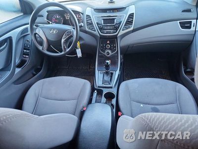 Zdjęcie 8 z 12 samochodu: 2016 HYUNDAI ELANTRA SE VIN:5NPDH4AEXGH744956 - miniatura