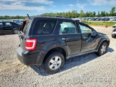 Trzecie zdjęcie samochodu z tyłu: 2011 FORD ESCAPE XLT VIN:1FMCU0D76BKB52084 - miniatura