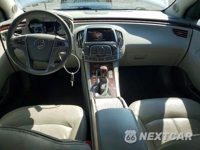 Zdjęcie 8 z 12 samochodu: 2013 BUICK LACROSSE VIN:1G4GC5E33DF229390 - miniatura
