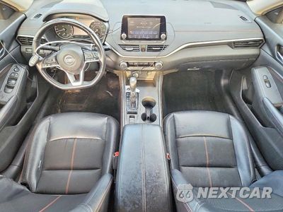 Zdjęcie 8 z 12 samochodu: 2020 NISSAN ALTIMA SR VIN:1N4BL4CW9LC100999 - miniatura