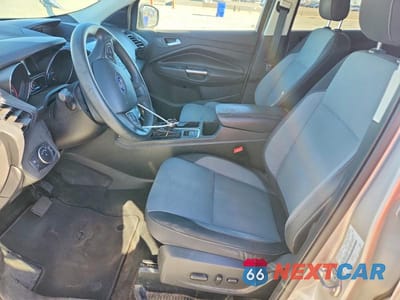 Zdjęcie 7 z 13 samochodu: 2018 FORD ESCAPE SE VIN:1FMCU9GD7JUC41025 - miniatura