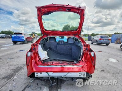 Zdjęcie 6 z 13 samochodu: 2018 TOYOTA PRIUS FOUR VIN:JTDKARFUXJ3056225 - miniatura