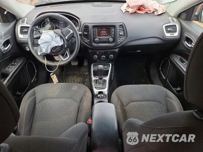 Zdjęcie 8 z 13 samochodu: 2018 JEEP COMPASS SPORT VIN:3C4NJCAB4JT133675 - miniatura